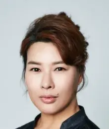 Jung Young Joo